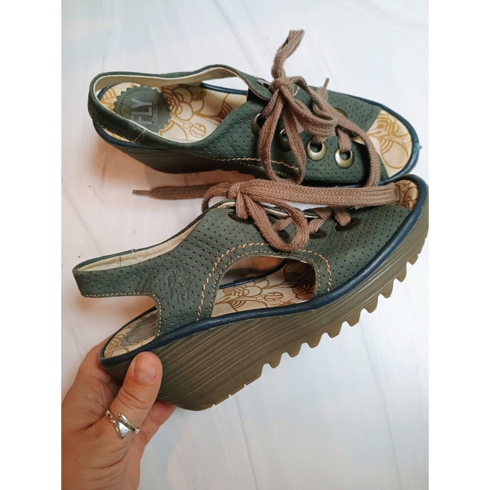 Fly London Ylva Green Perforated Leather Lace-up Wedge Sandal Size 38 US 7